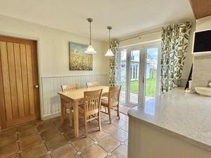 Dining Area- click for photo gallery